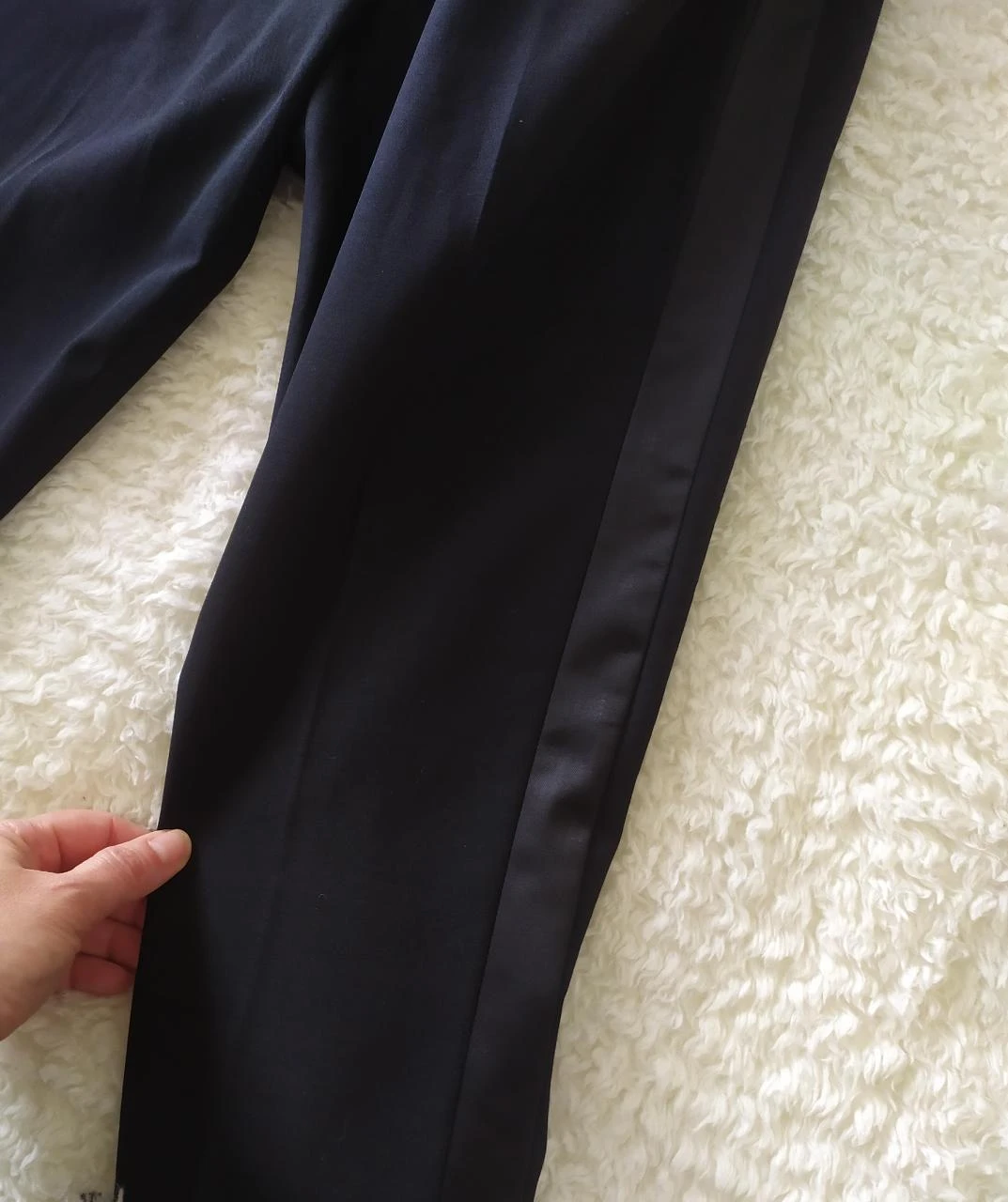 Karen Millen Pantalon Capri Élégant en Laine Noir UK8 EU36 Neuf – photo 16